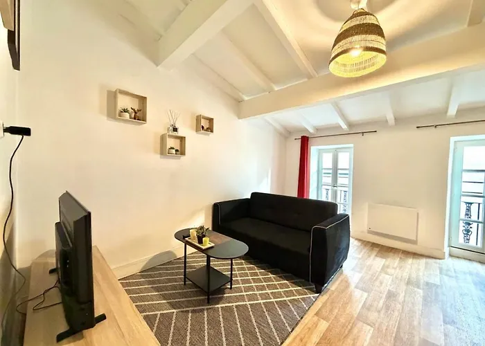 L'etoile Rouge - T2 Proche Gare Et Centre דירה