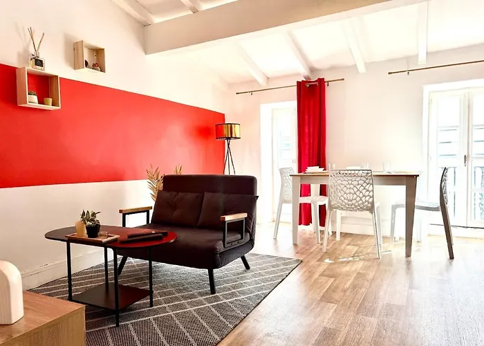 דירה L'etoile Rouge - T2 Proche Gare Et Centre קרקסון