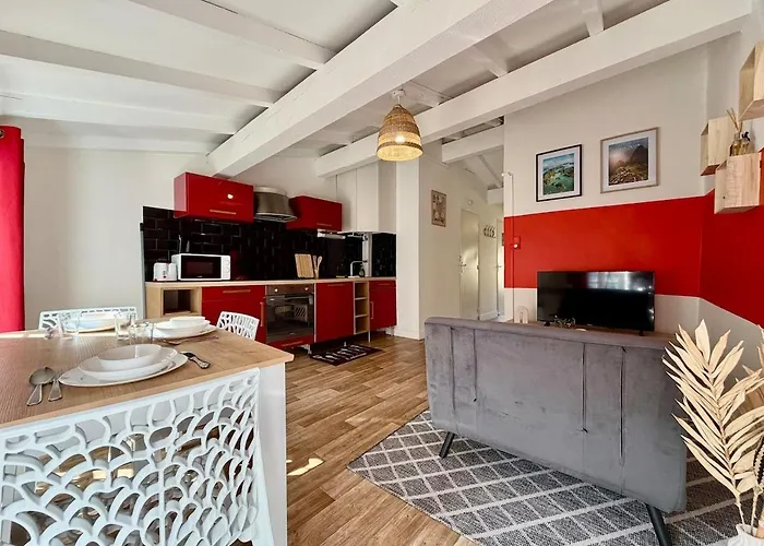 L'etoile Rouge - T2 Proche Gare Et Centre דירה קרקסון